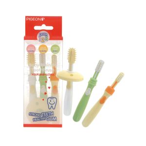 Pigeon Trainer Toothbrush Set